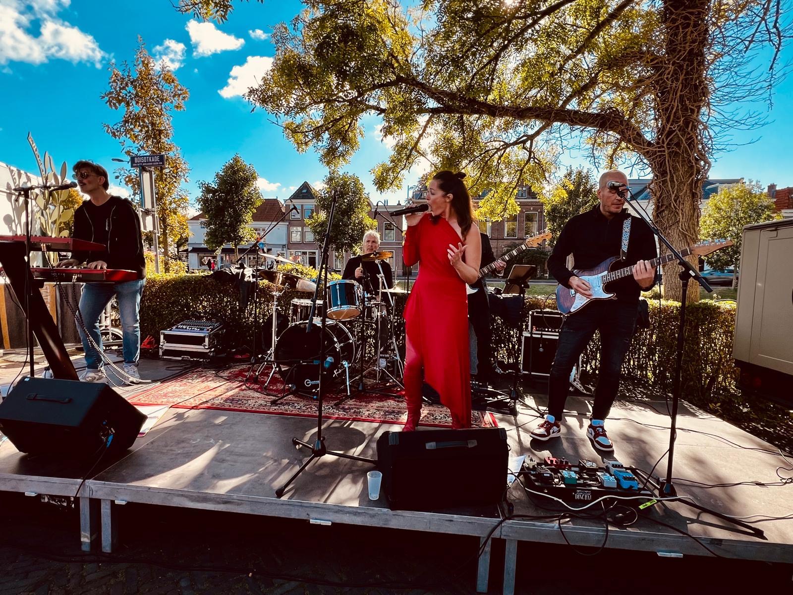 Novalicious live